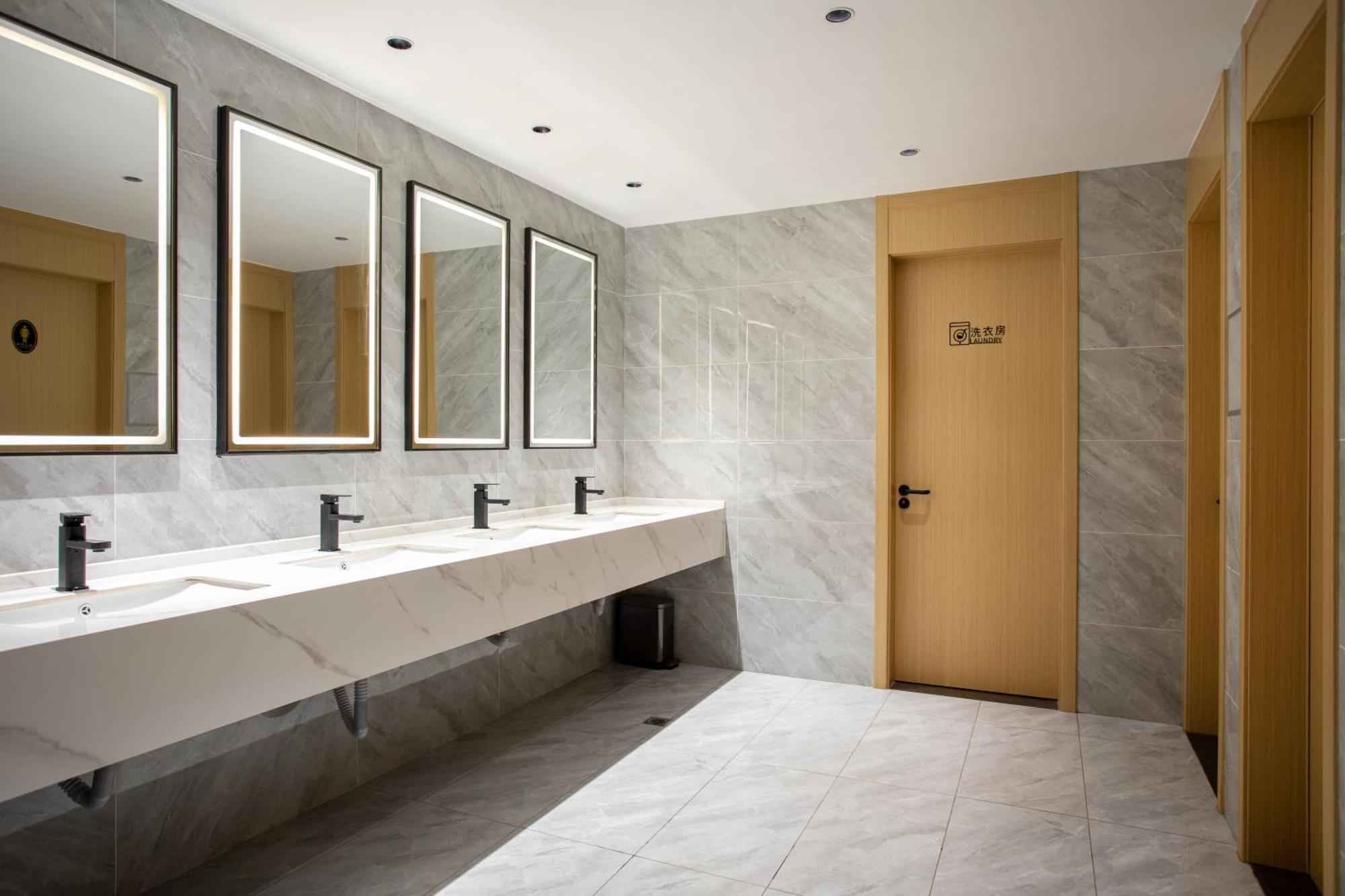 Vx Hotel Shanghai Yixian Road Dabaishu Extérieur photo